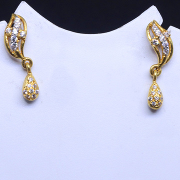 22KT / 916 Gold Fancy delicate casual ware earring... by 