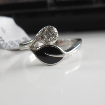 925 sterling silver casual wear ring for ladies by 