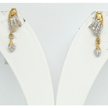 22kt / 916 gold cz fancy deaily ware earrings for... by 