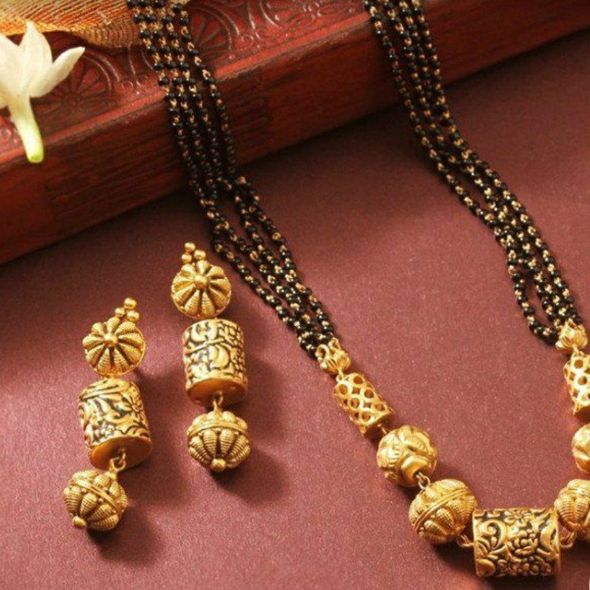 22KT / 916 Gold Antique Mangalsutra with earrings for Women MSG0000