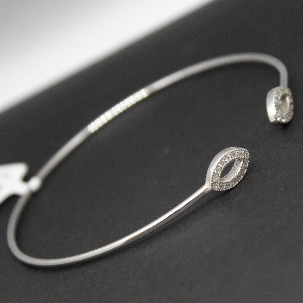 women bracelet light weight with fancy sterling 925 silver | Silveradda