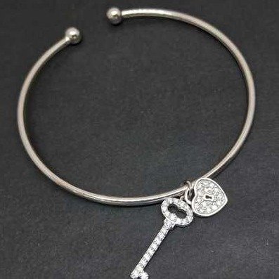 925 sterling silver  Delicate  bracelet for ladies
