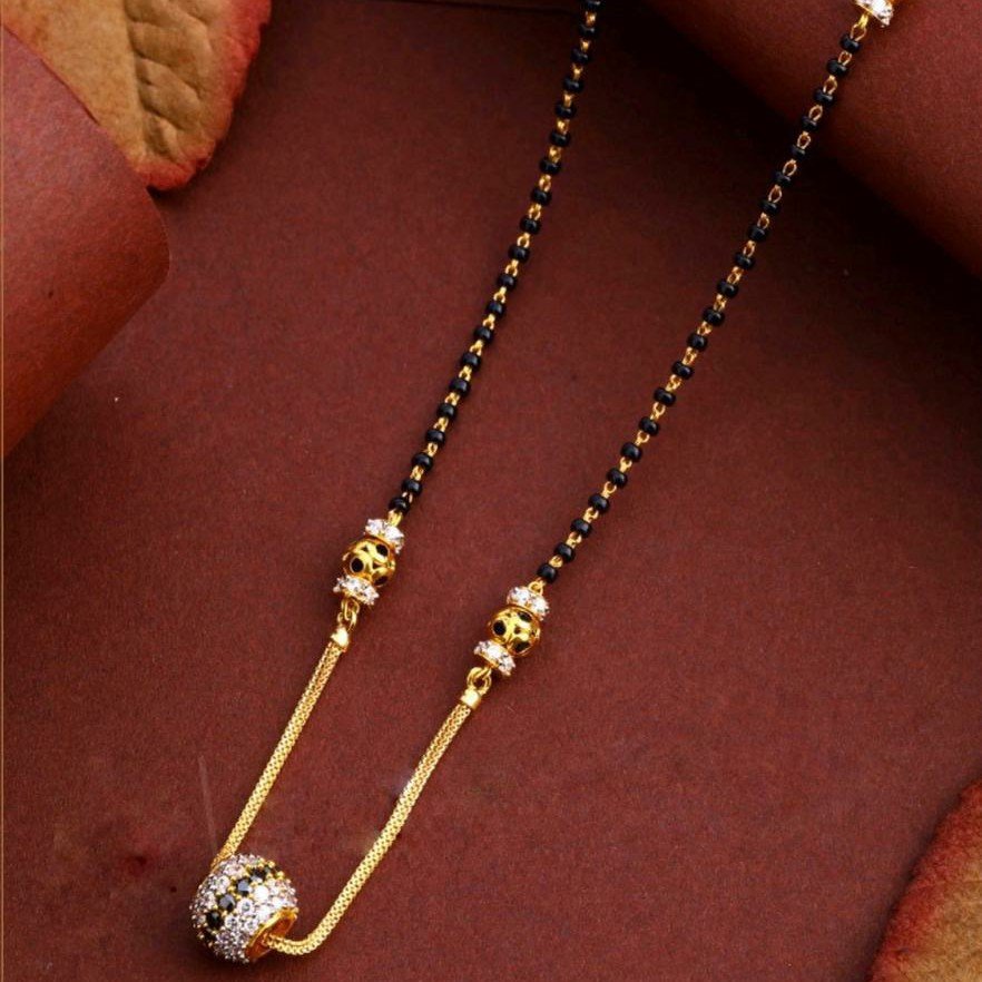 22KT/ 916 Gold casual wear Round boll pendant mangalsutra for ladies