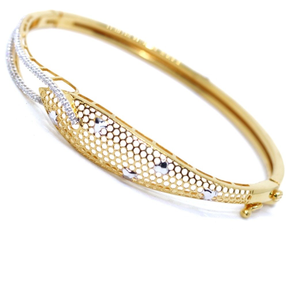 18KT Yellow Gold cZ Single Fancy Bracelet for Ladies KKG0108