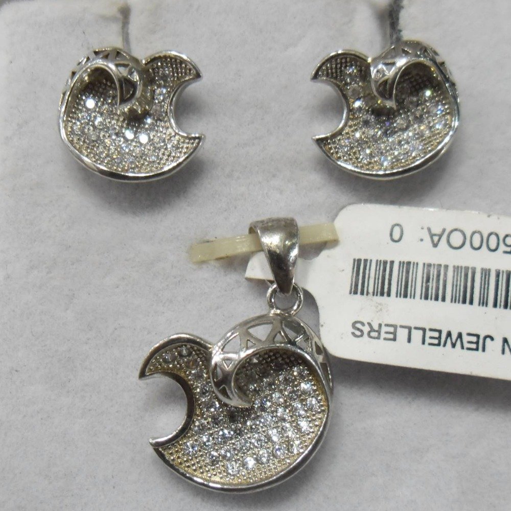 925 silver  fancy designer   c z diamond pendant butti for girls