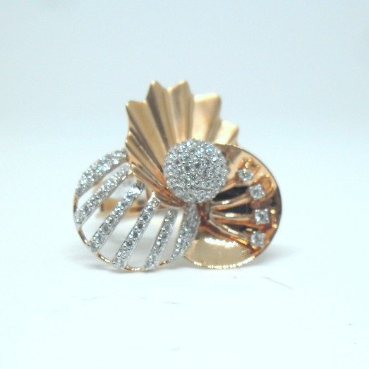 18kt rose gold fancy bridal ring